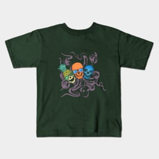 triple skulls Kids T-Shirt